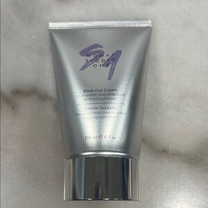 MONAT Studio One Blow Out Cream - Heat Protection